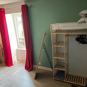 Appartement Studio Tout équipé Centre Dol De Bretagne, Dol-de-Bretagne